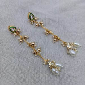 Zaisha White Kundan Earrings