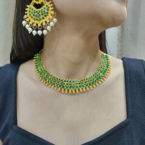 Dhriti Green Necklace Set